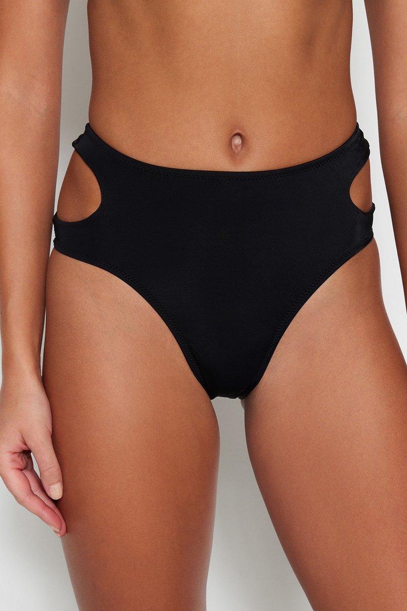  Trendyol Vrouwen Normale Taille Braziliaans Bikinibroekje